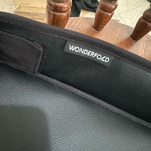Wonderfold W4 snack tray
